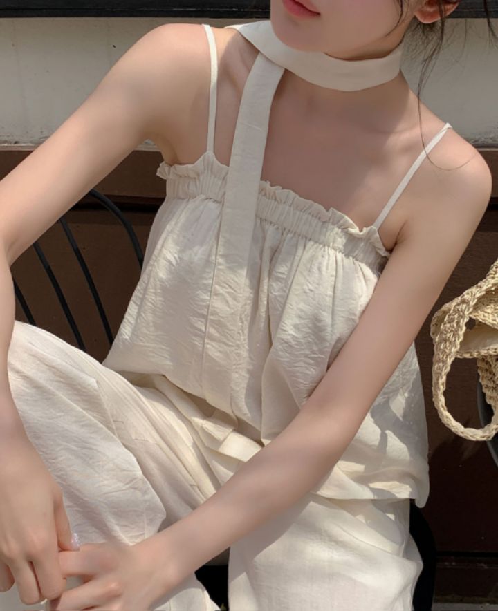 BOBBIE DOLL東大門實拍女裝新款推薦休閑職業熱賣套裝含脖帶BOBBIE DOLL套裝