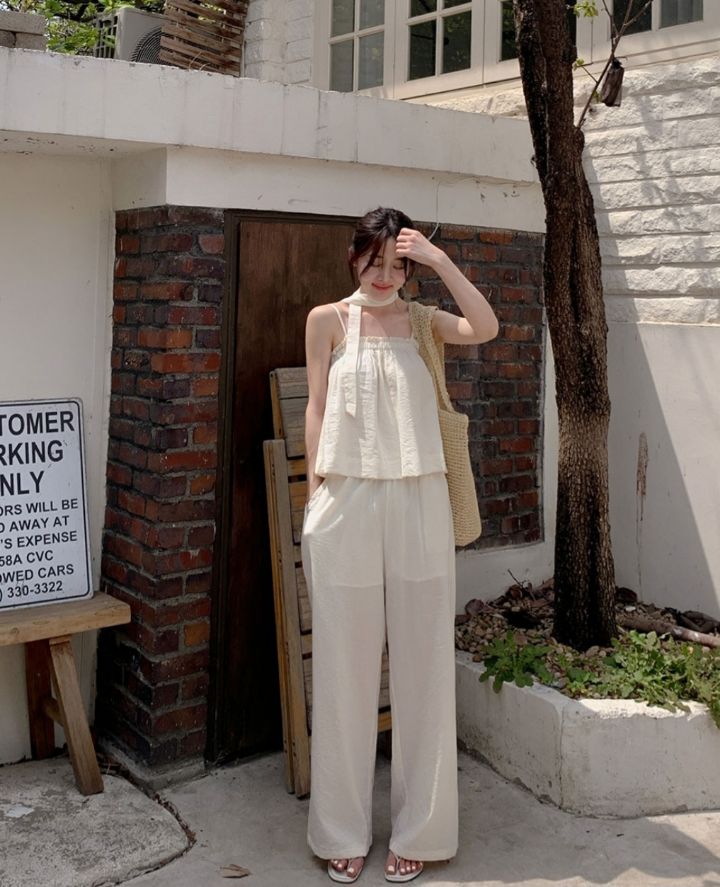BOBBIE DOLL東大門實拍女裝新款推薦休閑職業熱賣套裝含脖帶BOBBIE DOLL套裝