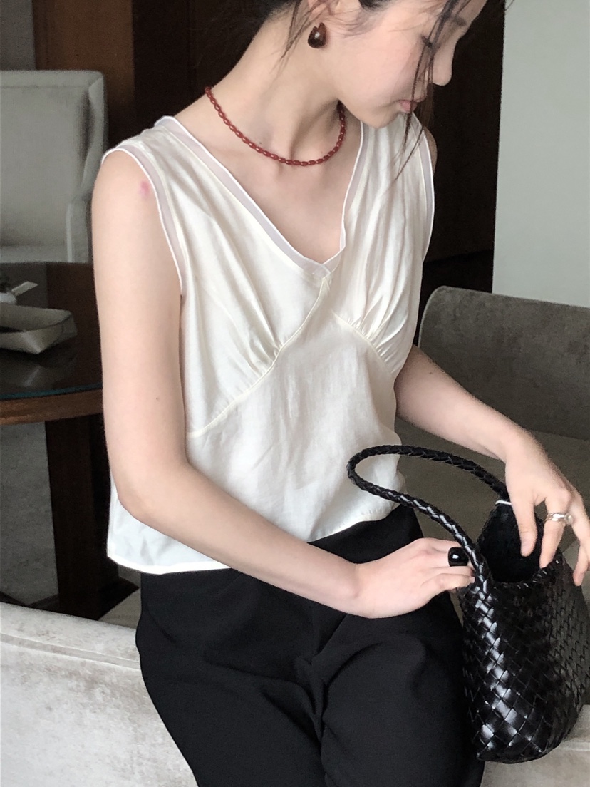 LE BUTTER韓國代購女裝新品時尚推薦25春夏吊帶背心歐根紗LE BUTTER吊帶/背心