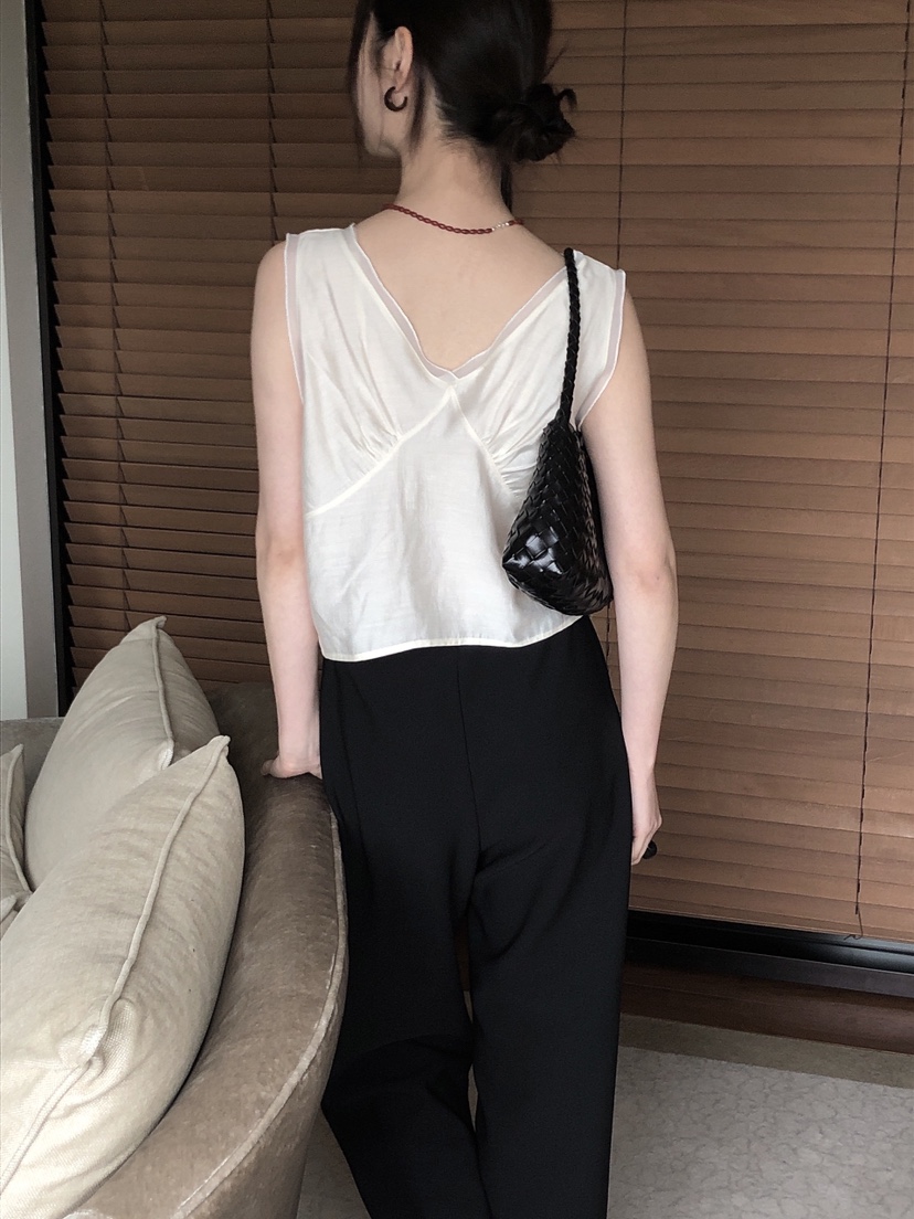LE BUTTER韓國代購女裝新品時尚推薦25春夏吊帶背心歐根紗LE BUTTER吊帶/背心
