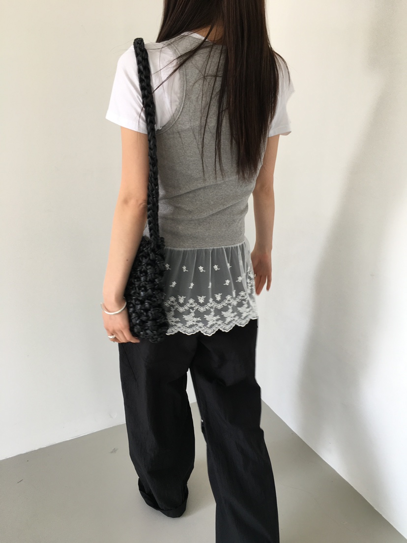 MONDAYMORING東大門直郵女裝新款人氣時尚推薦25春夏吊帶背心MONDAYMORING吊帶/背心