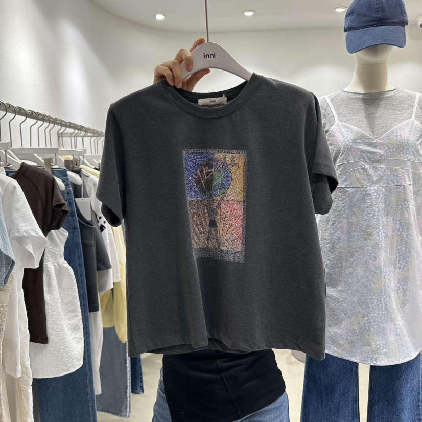 INNI韓國㊣直郵東大門代購女裝新品休閑25春夏時尚人氣熱賣T恤inniT恤圖色2