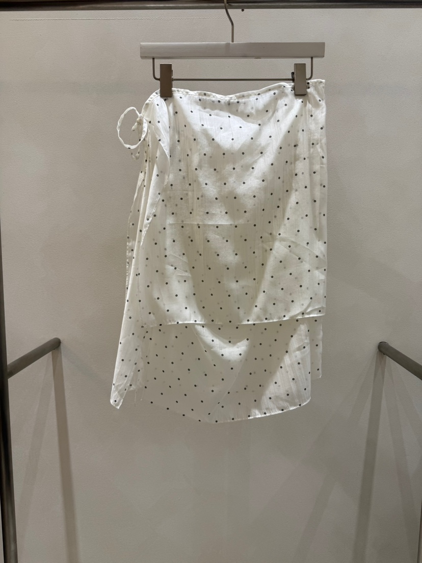 FEFFER東大門直郵女裝新品真品推薦熱賣半身裙中短裙裹身裙FEFFER半身裙/中短裙
