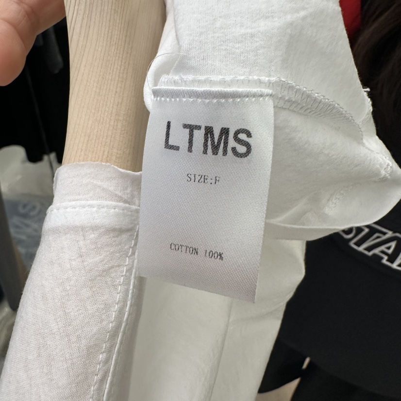 LTMS東大門直郵女裝新品人氣職業時尚熱賣25春夏推薦真品T恤LTMST恤