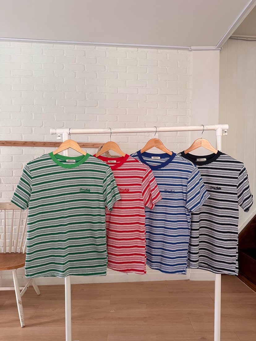 FORMSTUDIO東大門直郵女裝新品真品時尚職業人氣推薦T恤刺繡FORMSTUDIOT恤圖色3左三色