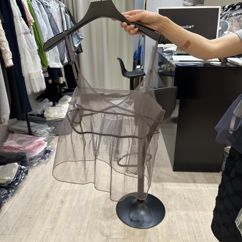 SOFTNESS東大門直郵女裝新款熱賣真品職業休閑吊帶背心緊身Softness/Cosmic吊帶/背心圖色2