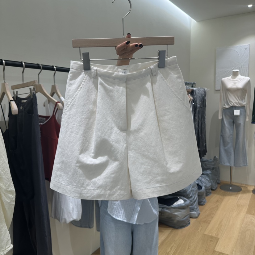 GILLI東大門代購女士新品熱賣推薦職業人氣時尚休閑真品短褲GILLI短褲圖色1