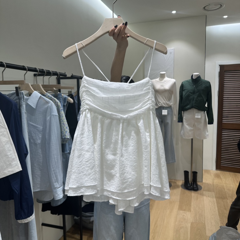 GILLI韓國直郵女裝新款時尚真品推薦熱賣25春夏人氣吊帶背心GILLI吊帶/背心圖色1