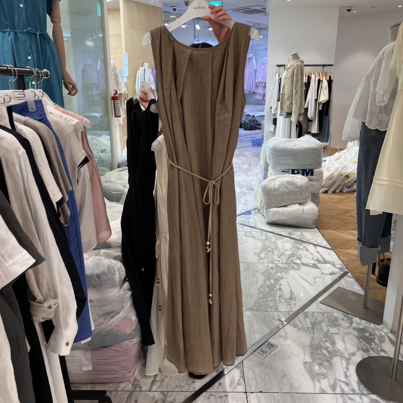 ALMOND東大門代購女士新品真品25春夏職業人氣連衣裙含腰繩ALMOND連衣裙圖色2