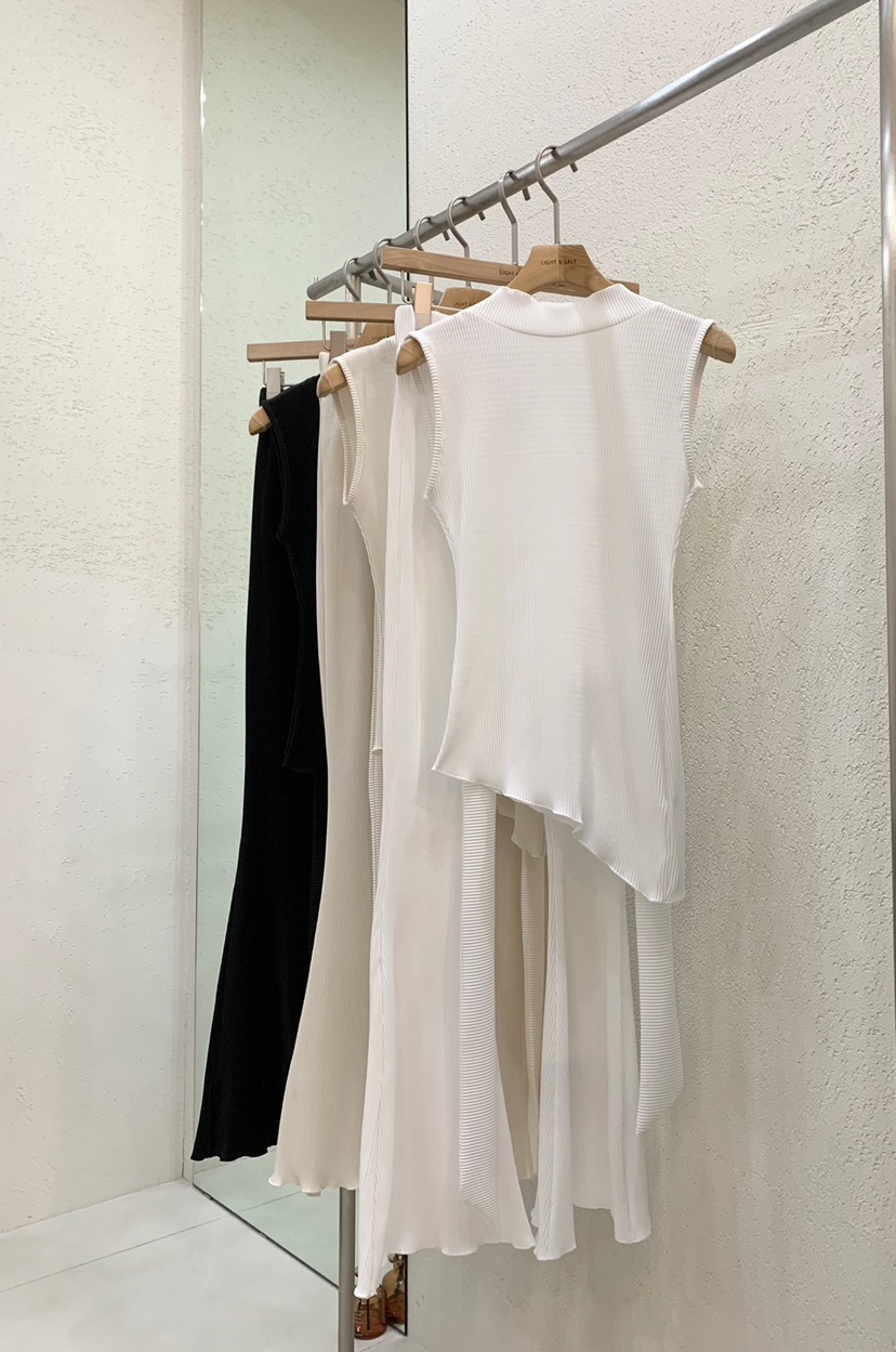 LIGHT AND SALT韓國直郵女士新品休閑25春夏套裝套裝褶皺LIGHT AND SALT套裝