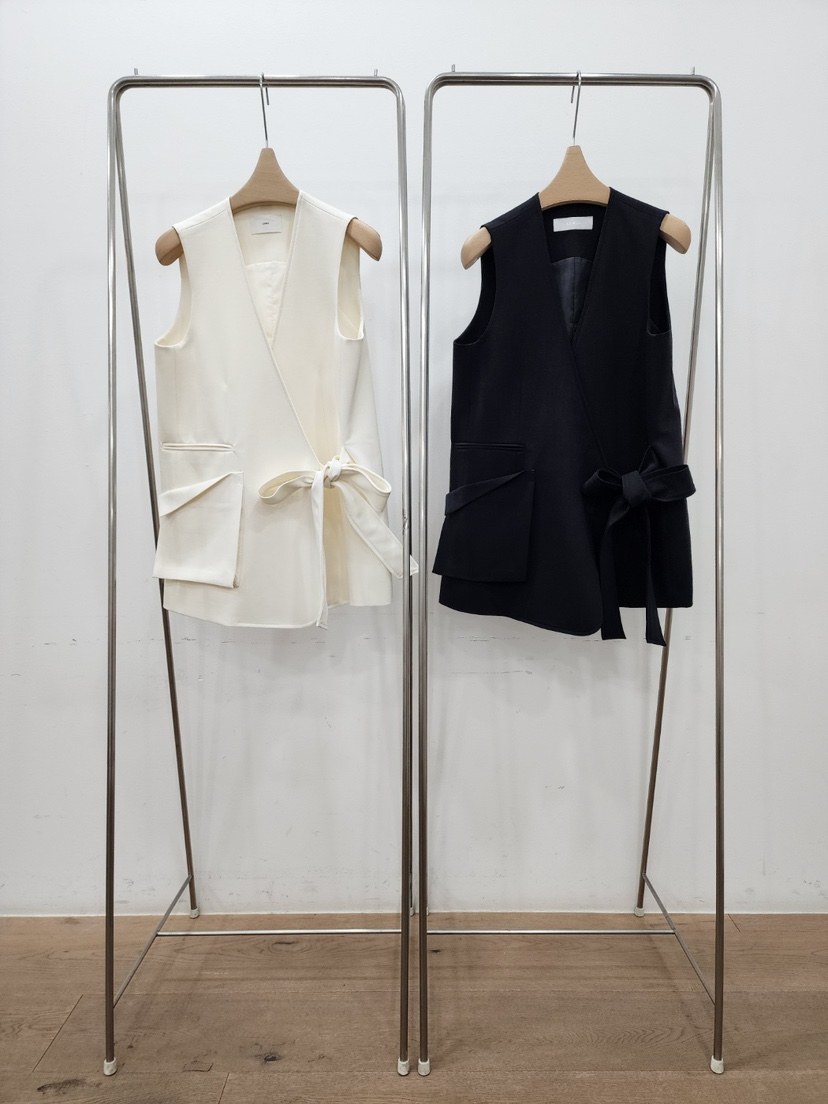 LE MIU東大門實拍女士新品休閑時尚熱賣25春夏真品推薦馬甲LE MIU馬甲