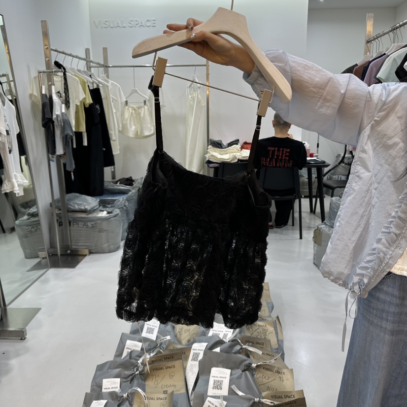 VISUAL SPACE韓國直郵女裝新款熱賣25春夏休閑職業吊帶背心VISUAL SPACE吊帶/背心