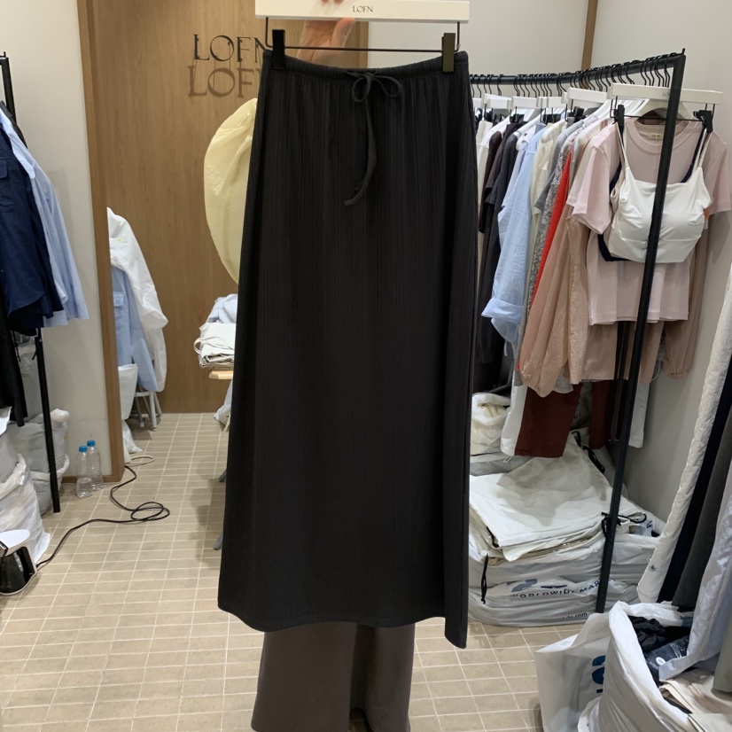 LOFN韓國代購女士新款人氣25春夏職業熱賣時尚真品推薦長裙LOFN長裙圖色3