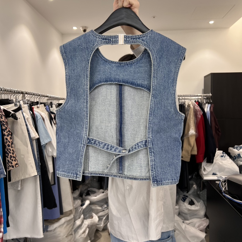 THE SECOND GROW東大門直郵女裝新品時尚推薦職業吊帶背心THE SECOND GROW吊帶/背心