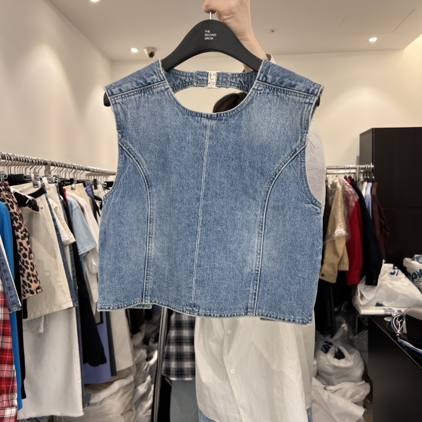 THE SECOND GROW東大門直郵女裝新品時尚推薦職業吊帶背心THE SECOND GROW吊帶/背心