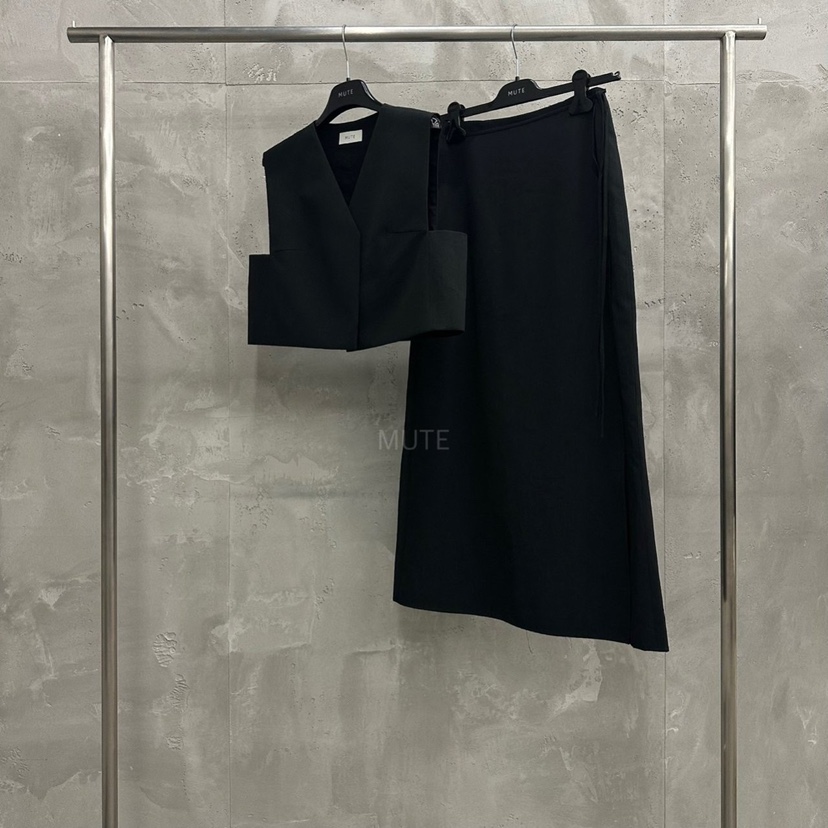 MUTE-P東大門代購女裝新品人氣熱賣25春夏休閑時尚套裝兩件套MUTE套裝圖色2