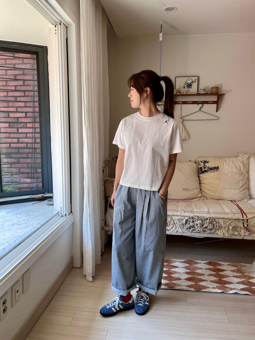 AT NOTE韓國直郵女士新款25春夏人氣推薦職業熱賣真品T恤刺繡AT NOTET恤