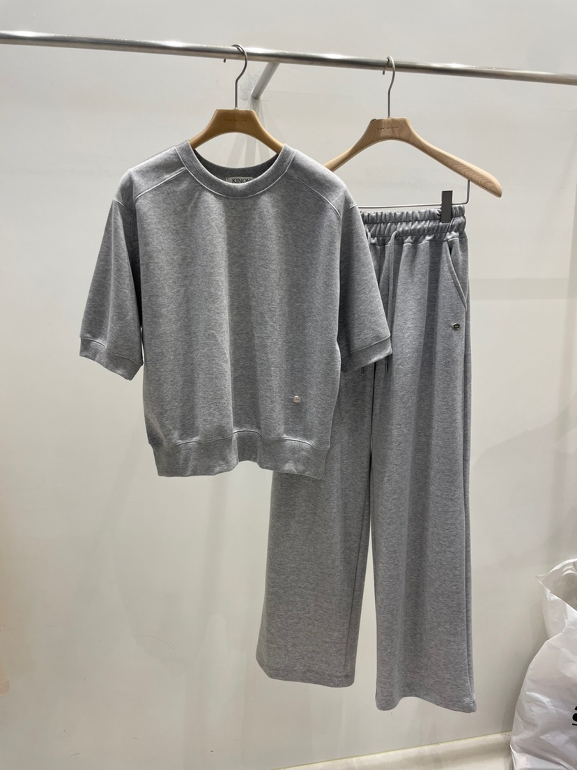 KINOA東大門直郵女裝新品真品推薦25春夏人氣熱賣套裝兩件套KINOA套裝