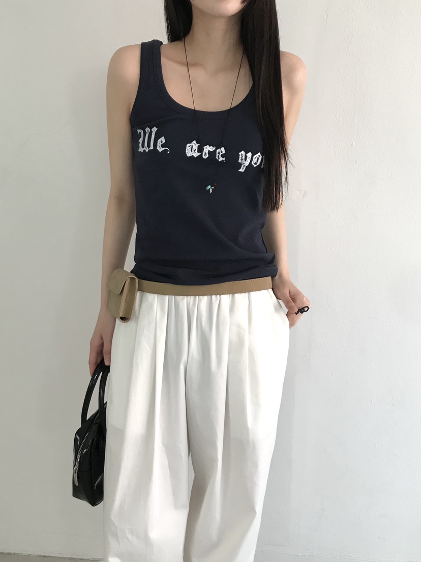 ESCHER直郵韓國代購㊣女裝新品時尚推薦人氣25春夏吊帶背心ESCHER吊帶/背心