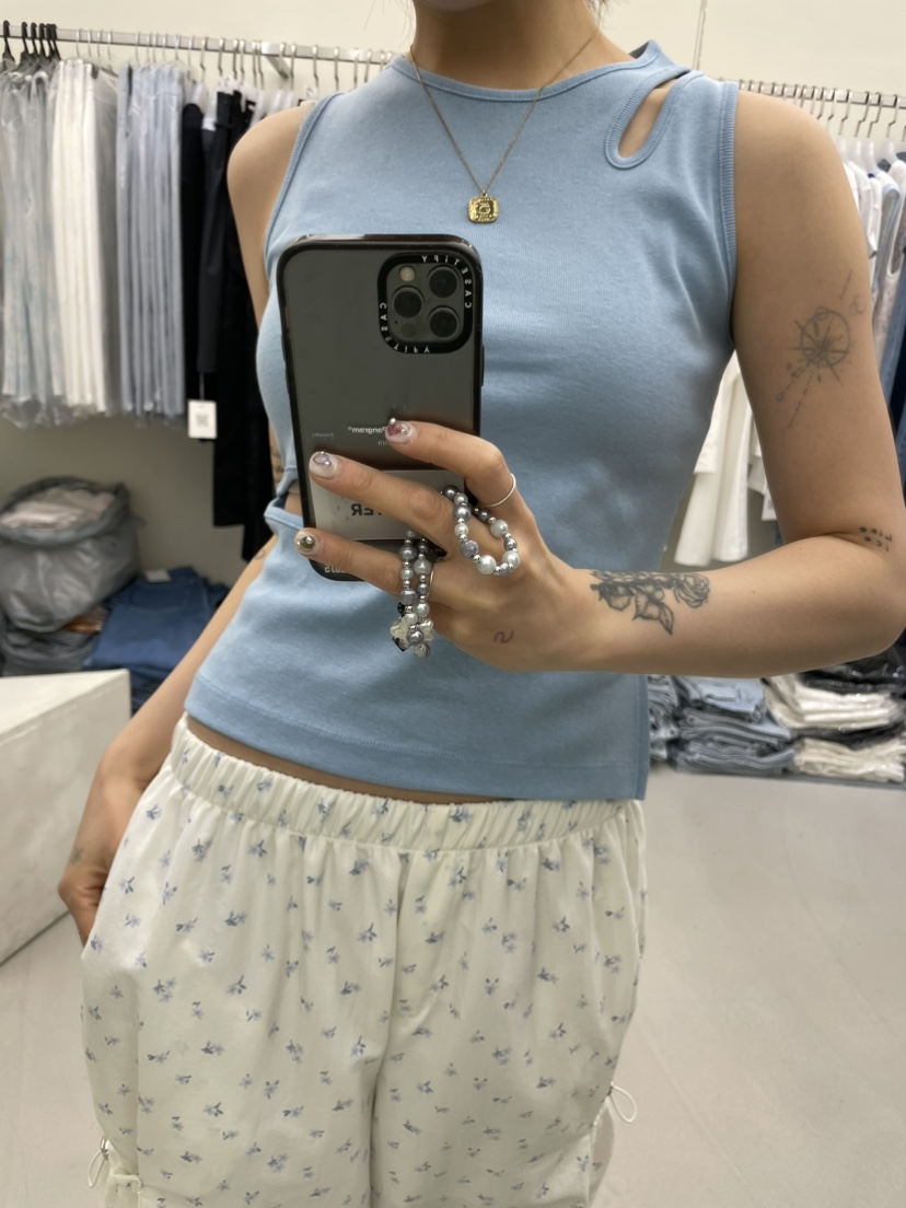 GLITTER韓國直郵㊣女裝新品人氣時尚休閑推薦25春夏吊帶背心GLITTER吊帶/背心