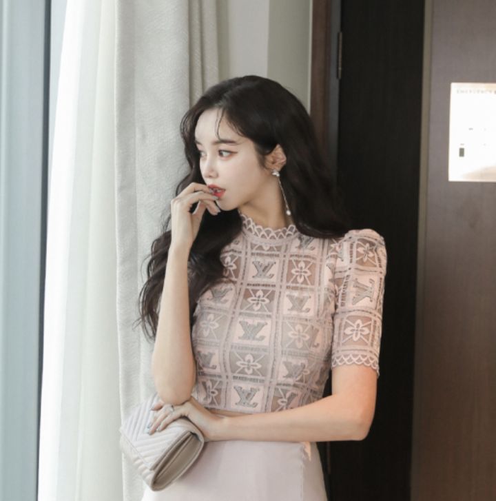 HIGH HEELS韓國直郵㊣女裝新品熱賣時尚休閑人氣襯衫蕾絲衫HIGH HEELS襯衫/蕾絲衫