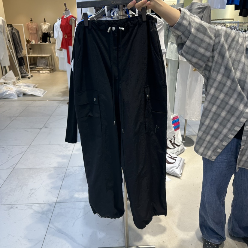 A2/D2韓國直郵㊣東大門實拍女裝新品人氣熱賣25春夏休閑褲A2/D2休閑褲圖色2