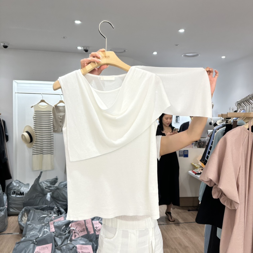 LEWIN韓國直郵㊣女裝新款時尚人氣推薦25春夏休閑吊帶背心披肩LEWIN吊帶/背心圖色2