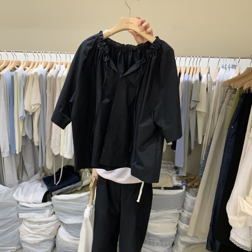 OP PER直郵韓國代購㊣女裝新品25春夏人氣推薦襯衫蕾絲衫V領OPPER襯衫/蕾絲衫圖色2