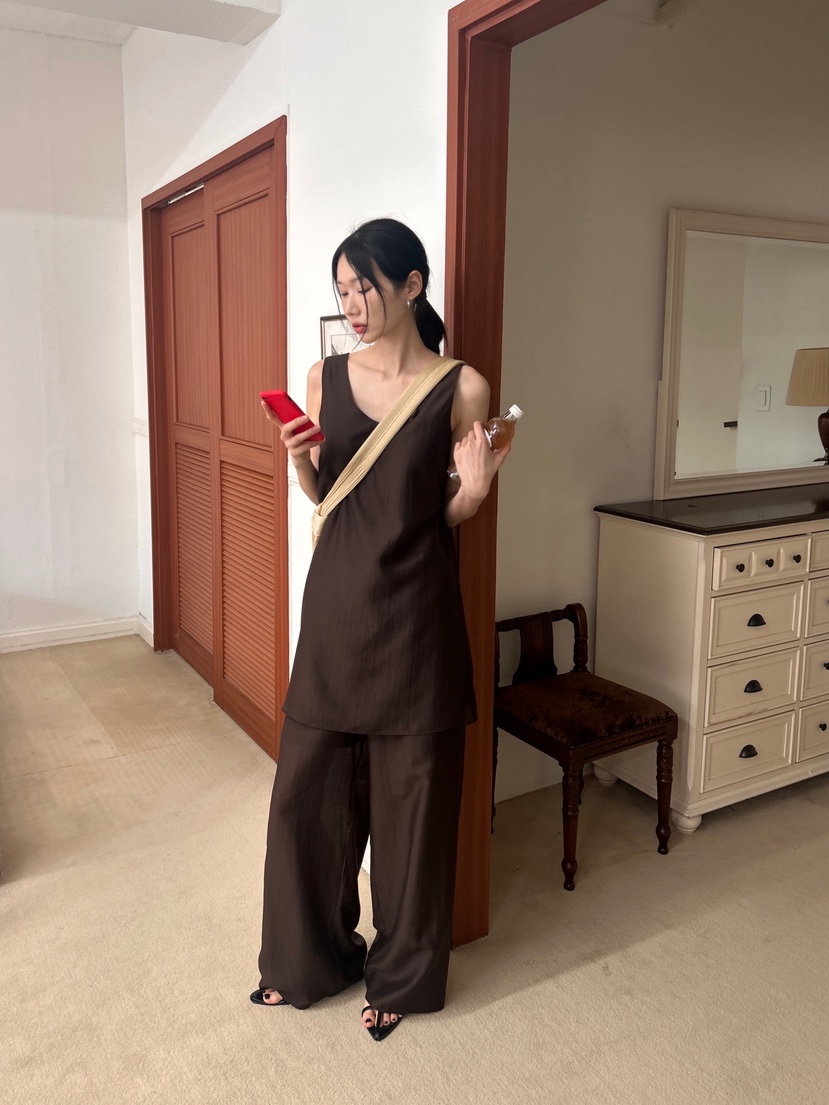 ME MO韓國㊣直郵東大門代購女裝新款時尚熱賣推薦吊帶背心ME MO吊帶/背心圖色3