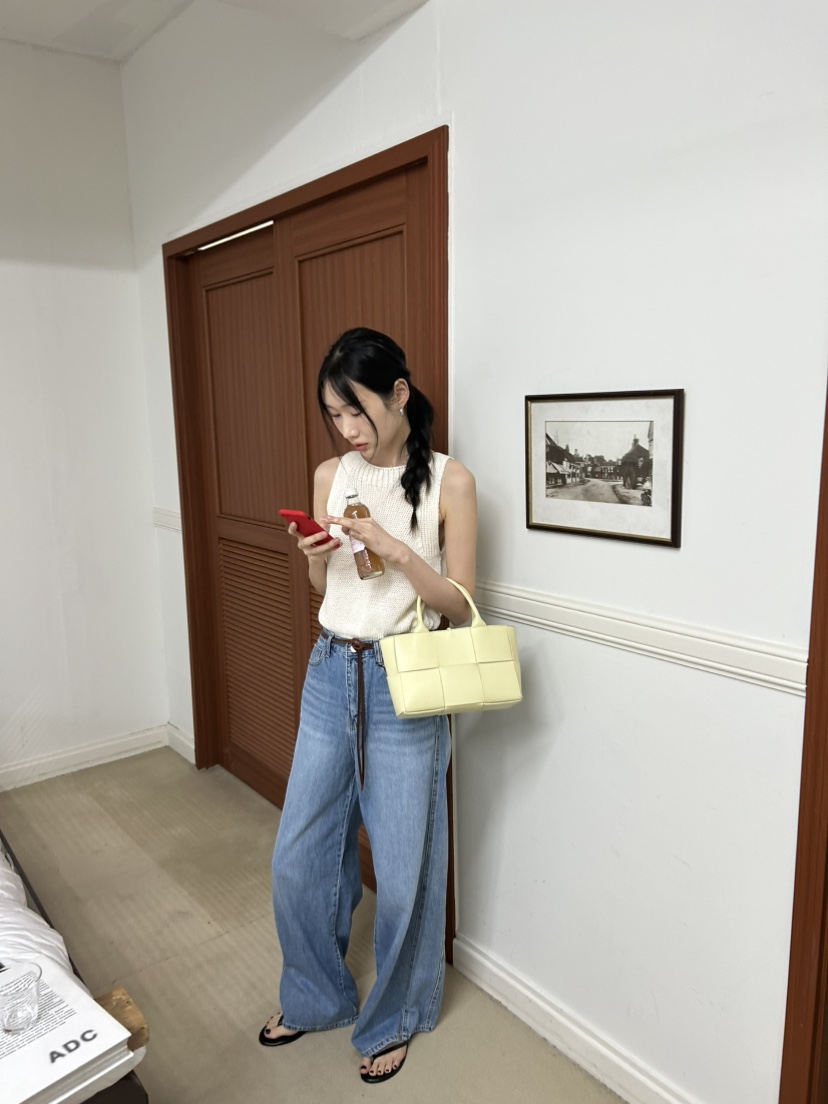 ME MO韓國直郵㊣女裝新款人氣時尚推薦休閑熱賣25春夏吊帶背心ME MO吊帶/背心