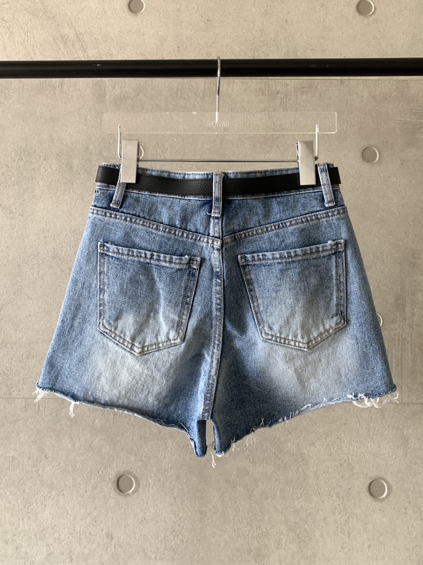 DAVICHI東大門實拍女士新品25春夏熱賣真品休閑短褲含隨機腰帶DAVICHI短褲