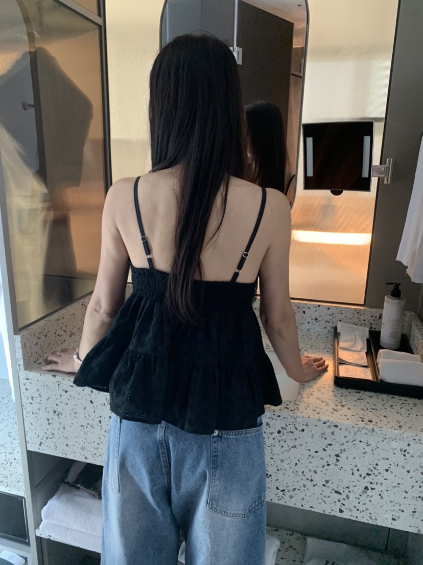BADCALM東大門代購女裝新品時尚熱賣25春夏推薦吊帶背心刺繡BADCALM吊帶/背心