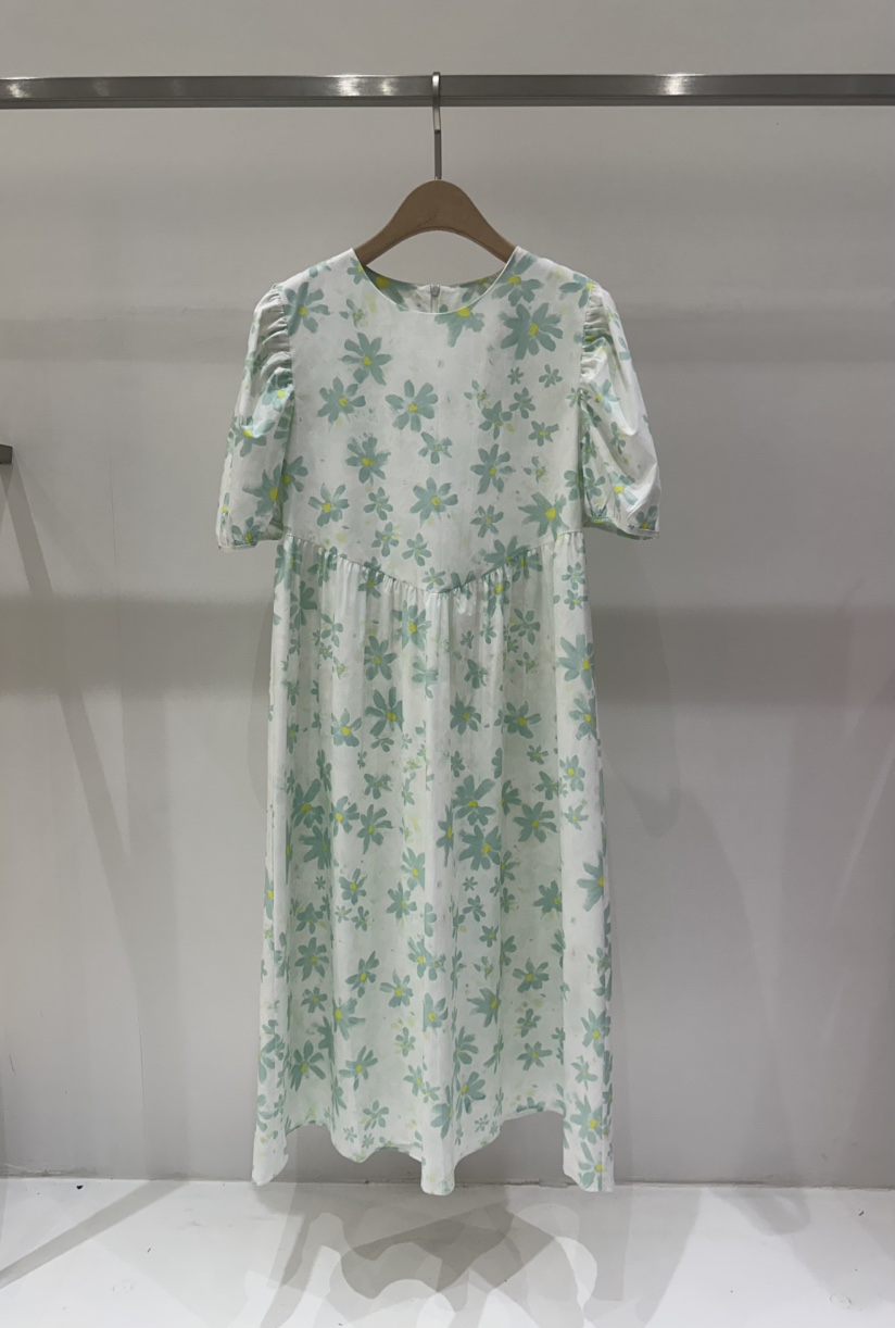 LUCIA東大門實拍女士新品人氣25春夏休閑推薦真品時尚連衣裙LUCIA連衣裙