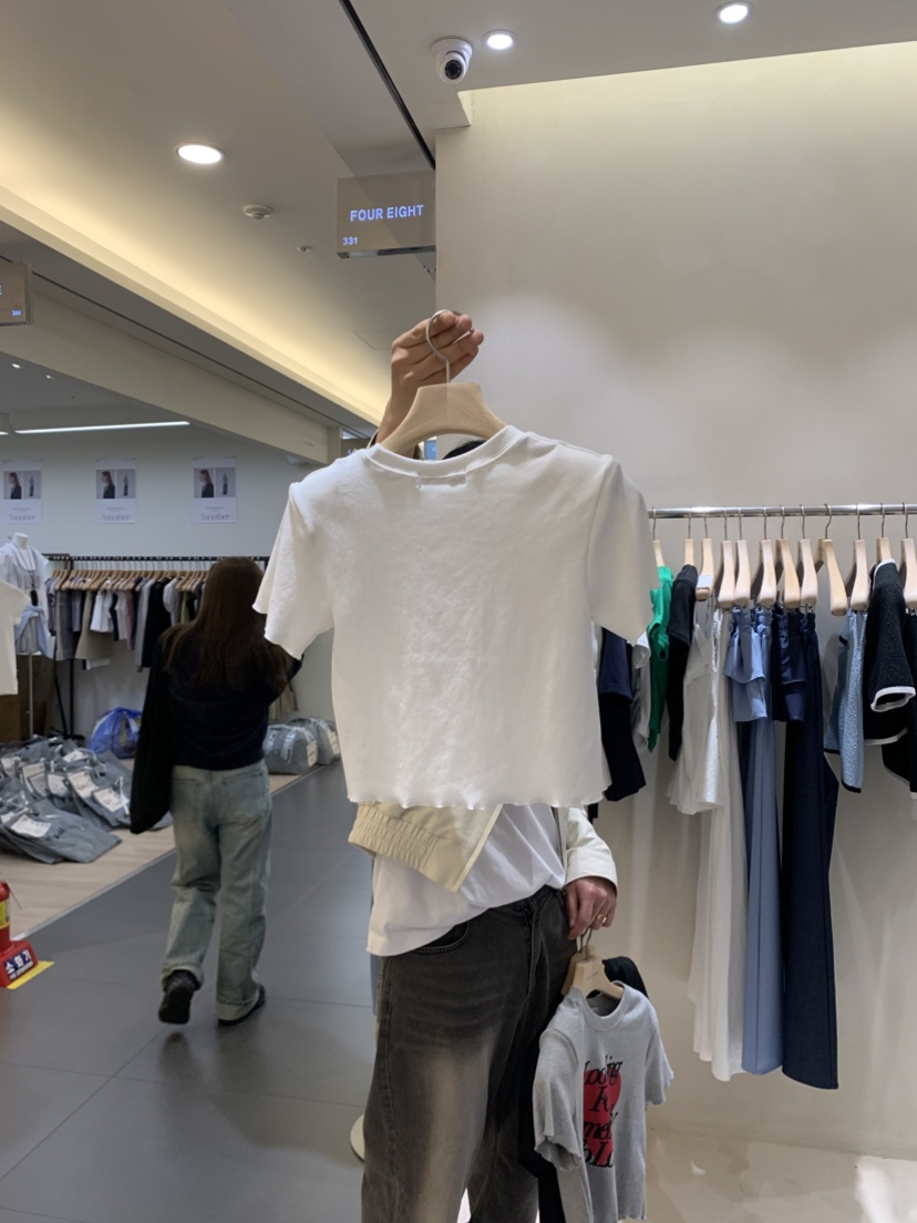 FOUREIGHT韓國代購女裝新品職業休閑25春夏人氣真品熱賣T恤FOUR EIGHTT恤