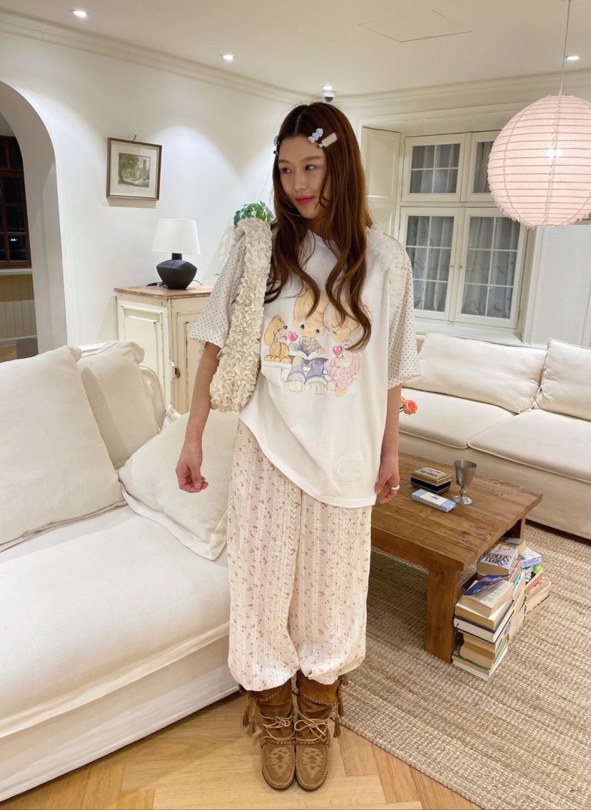 BOUTIQUE-L東大門直郵女士新款時尚25春夏休閑推薦職業T恤BOUTIQUE-LT恤