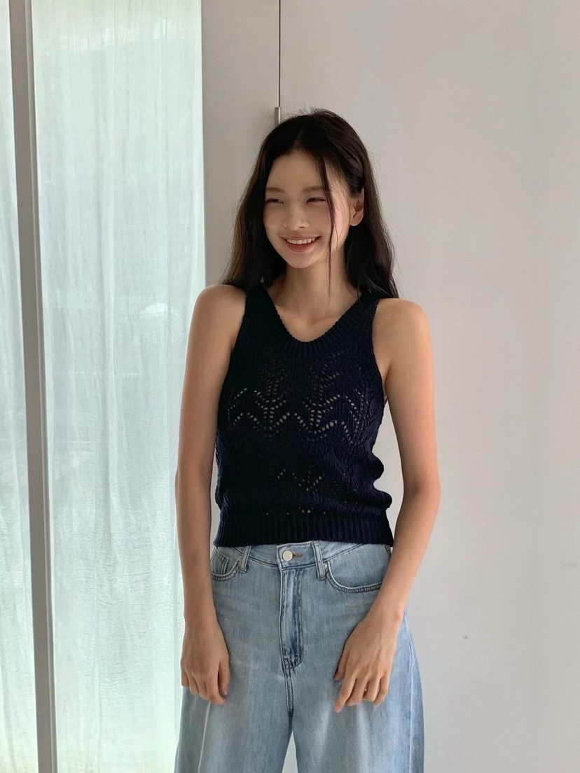 ANOU東大門直郵女裝新款時尚職業推薦熱賣25春夏休閑吊帶背心ANOU吊帶/背心