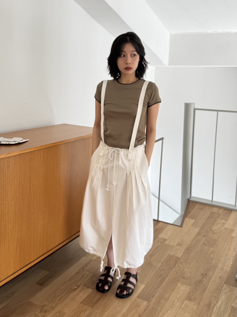 KARE/WEREPIECE韓國代購女士新款真品人氣25春夏半身裙中短裙KARE/WEREPIECE半身裙/中短裙