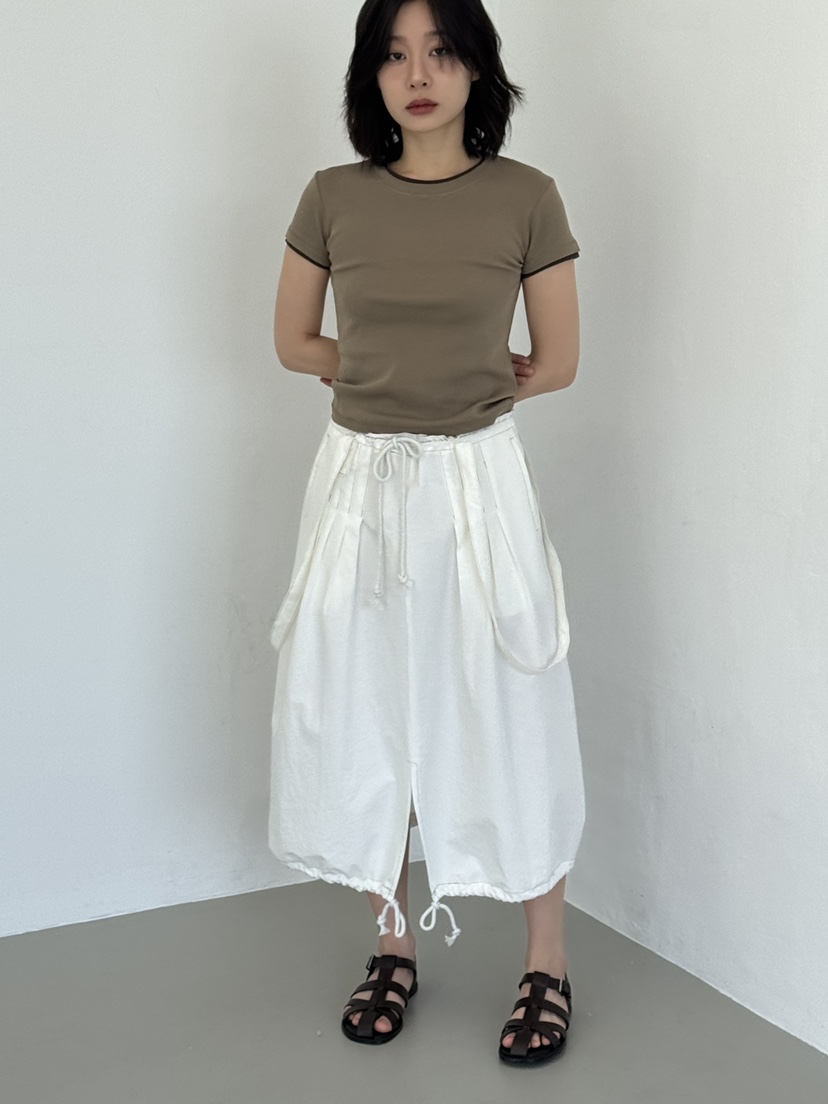KARE/WEREPIECE韓國代購女士新款真品人氣25春夏半身裙中短裙KARE/WEREPIECE半身裙/中短裙