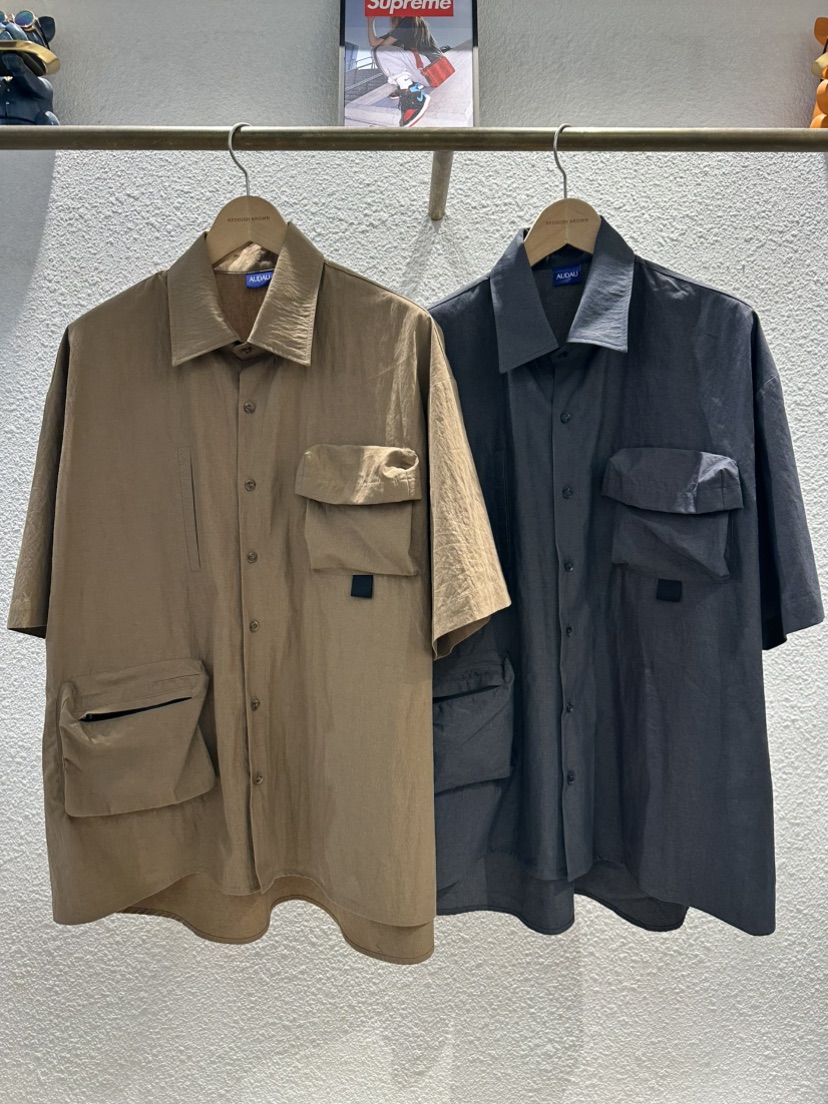 REDDISH BROWN韓國代購女裝新品推薦職業休閑襯衫蕾絲衫拉鏈REDDISH BROWN襯衫/蕾絲衫
