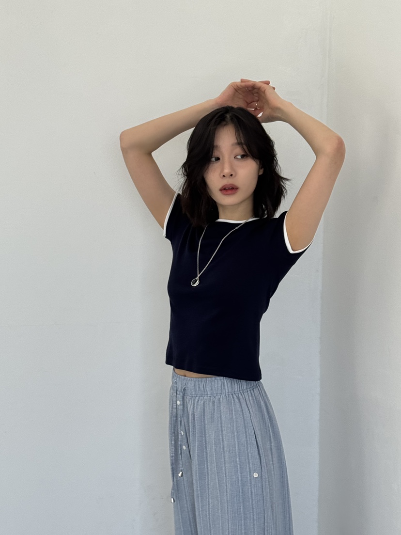 KARE/WEREPIECE東大門直郵女士新款時尚人氣推薦職業25春夏T恤KARE/WEREPIECET恤