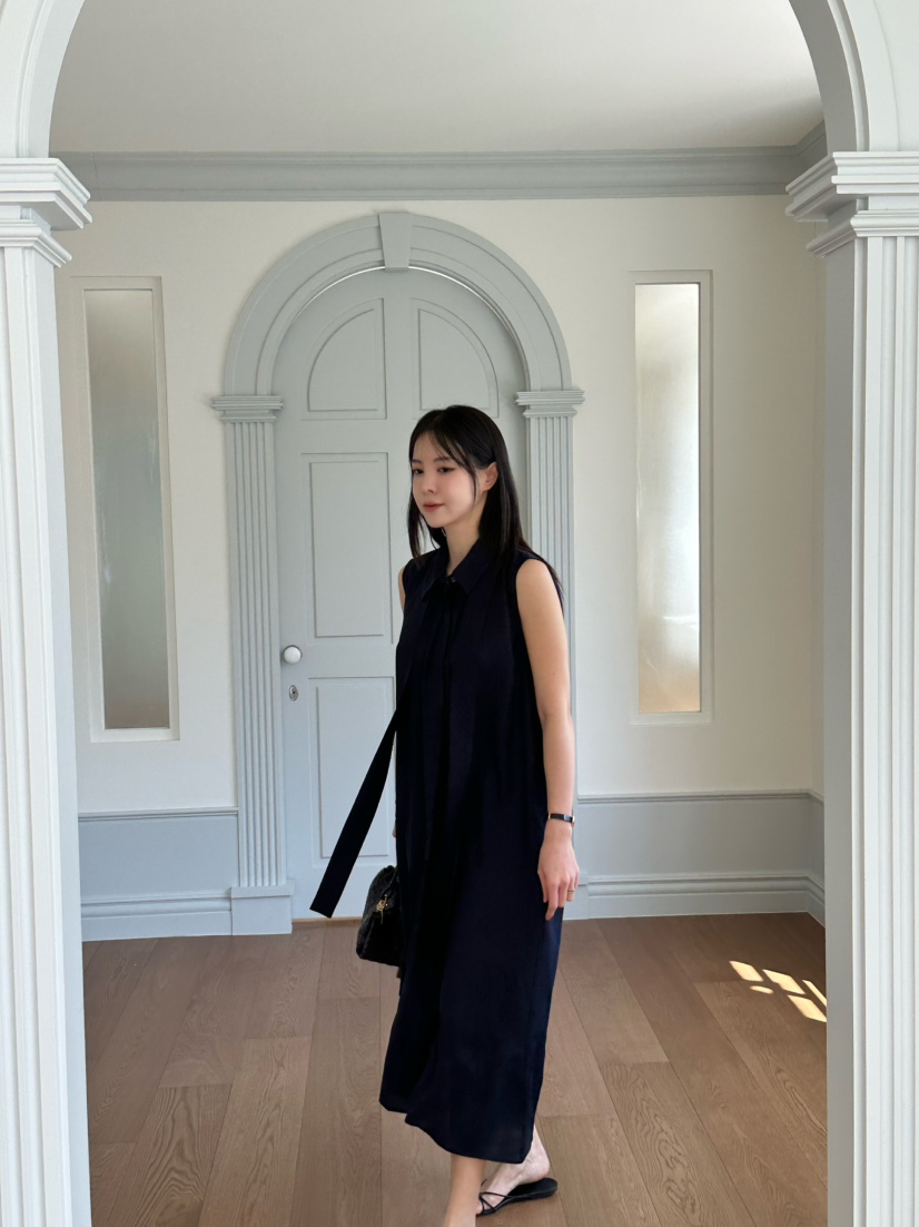 LE VASE東大門代購女士新品25春夏時尚推薦人氣連衣裙含腰帶LE VASE連衣裙