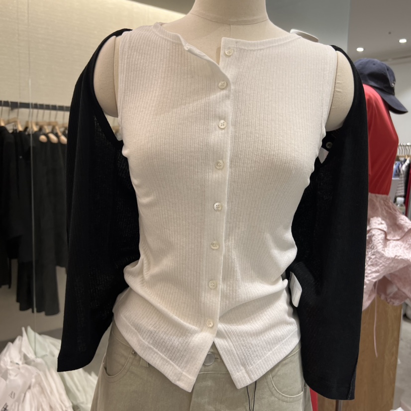 AND THE東大門代購女裝新款職業熱賣真品人氣25春夏馬甲紐扣AND THE馬甲