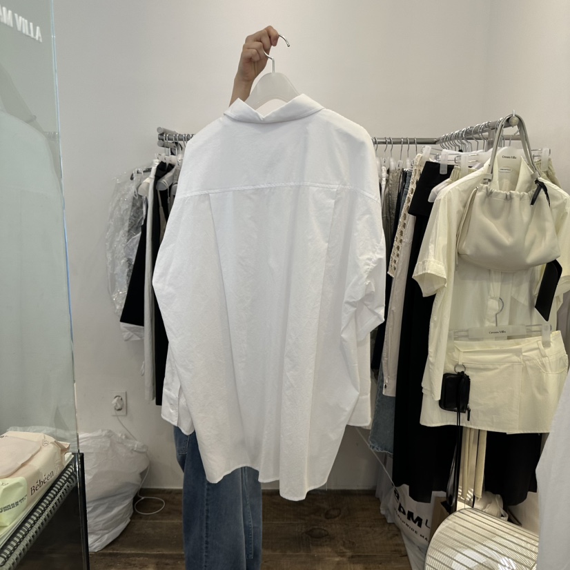 CREAM VILLA(此品牌名稱會遭售假投訴,建議淘寶店鋪商品名稱中不要使用)東大門代購女士新品真品襯衫蕾絲衫CREAMVILLA襯衫/蕾絲衫
