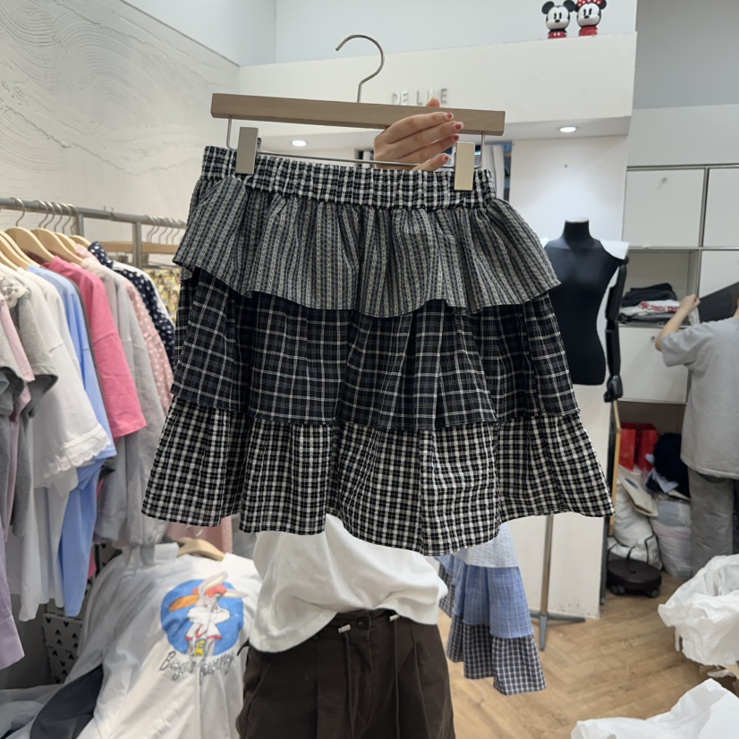 DE LINE直郵韓國代購㊣女裝新品時尚休閑推薦人氣25春夏短裙DE LINE短裙圖色2