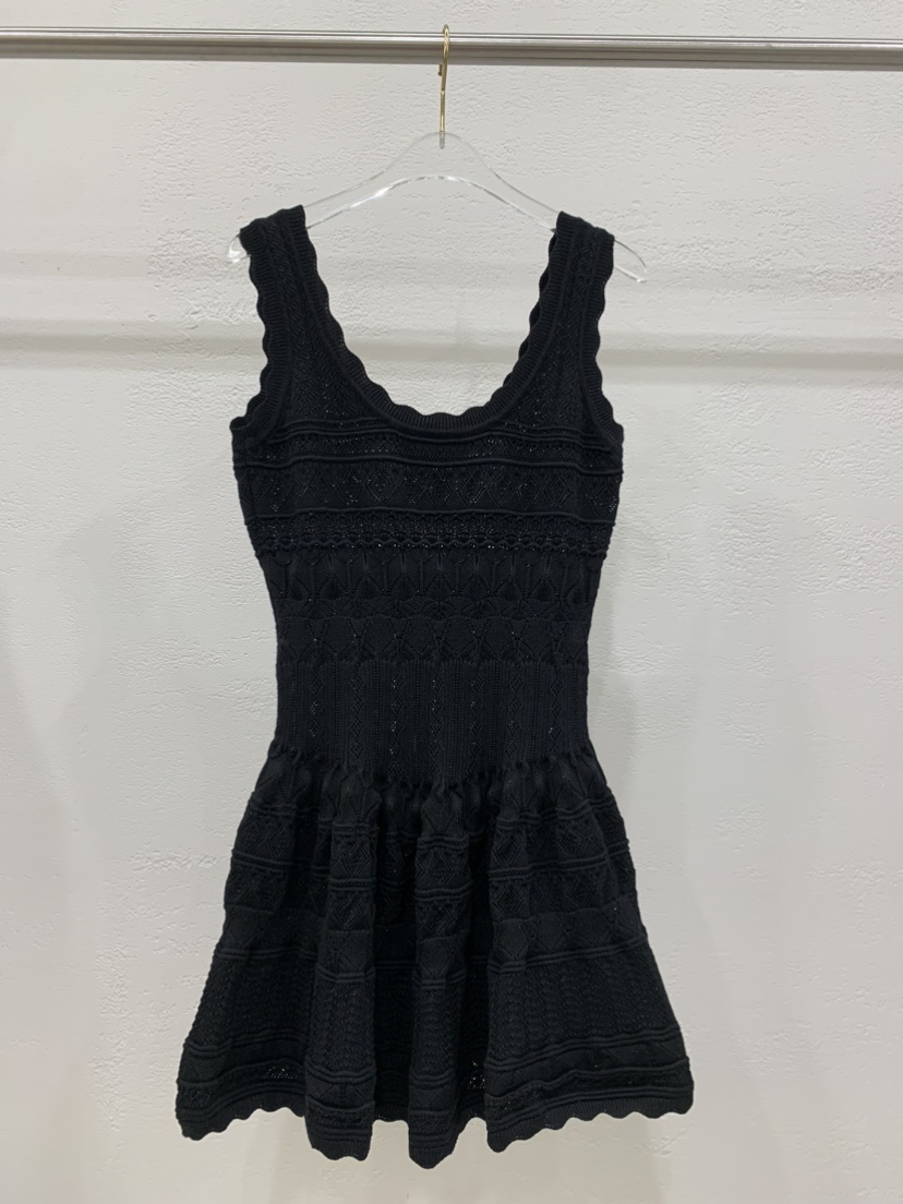 BANI BLUSH韓國㊣直郵東大門代購女裝新款25春夏人氣連衣裙BANI BLUSH連衣裙圖色2
