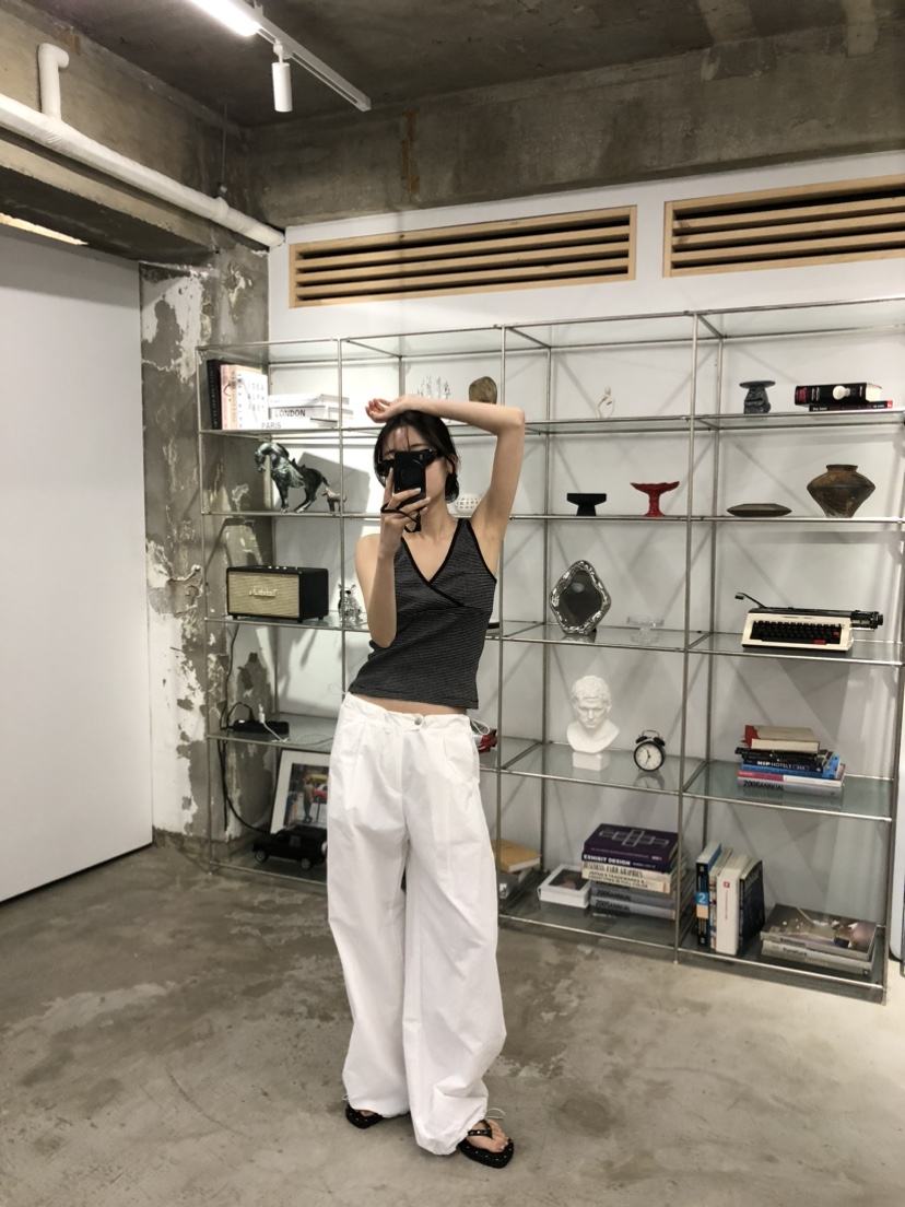 FOSET韓國㊣直郵東大門代購女裝新品熱賣推薦人氣時尚吊帶背心FOSET吊帶/背心