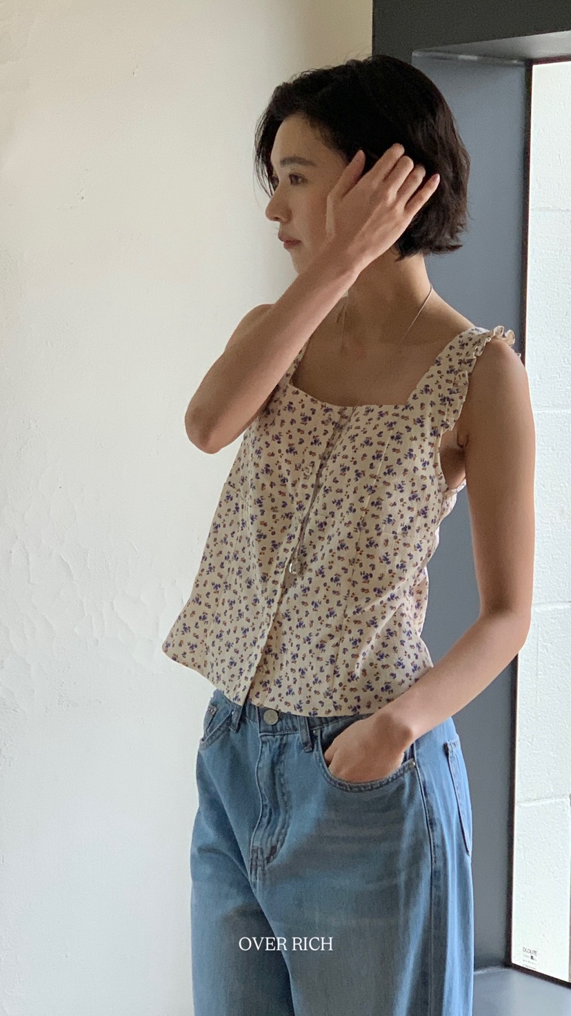 OVER RICH韓國直郵㊣東大門實拍女裝新款推薦時尚吊帶背心OVER RICH吊帶/背心