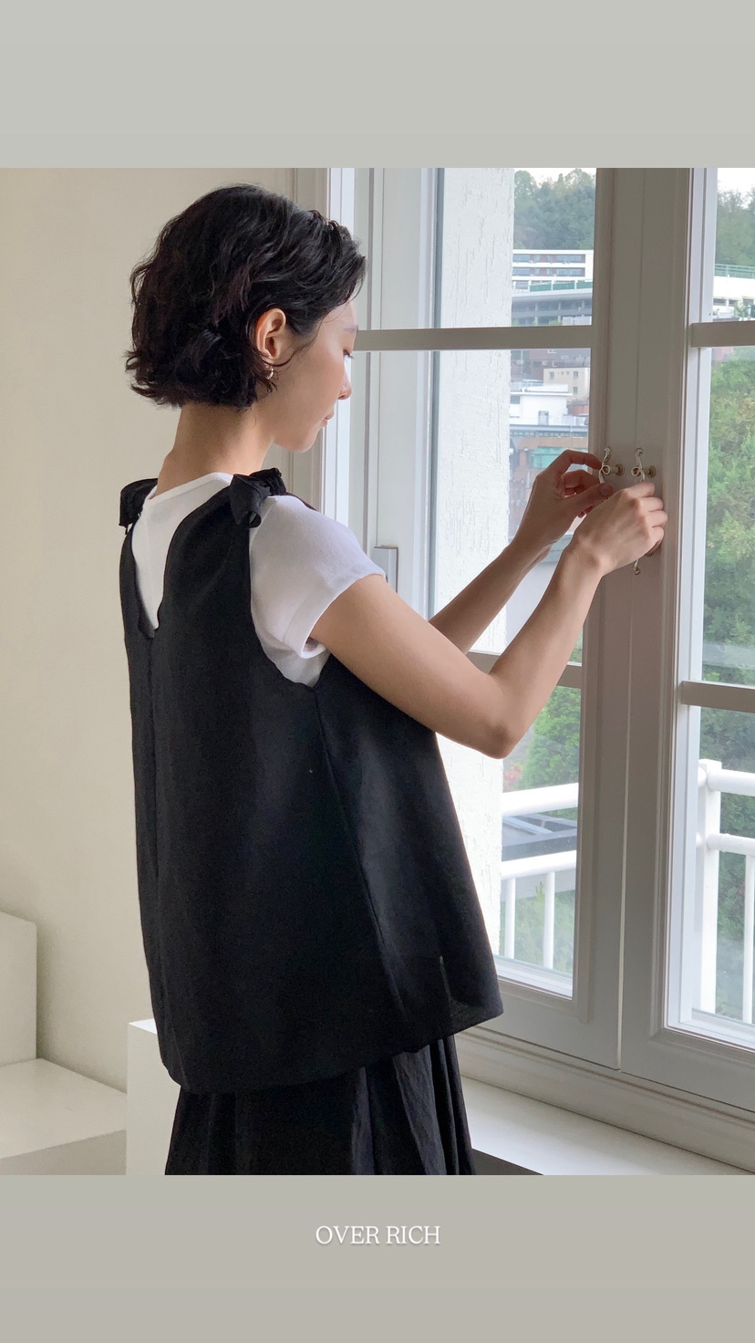 OVER RICH韓國直郵㊣東大門實拍女裝新款推薦人氣吊帶背心OVER RICH吊帶/背心