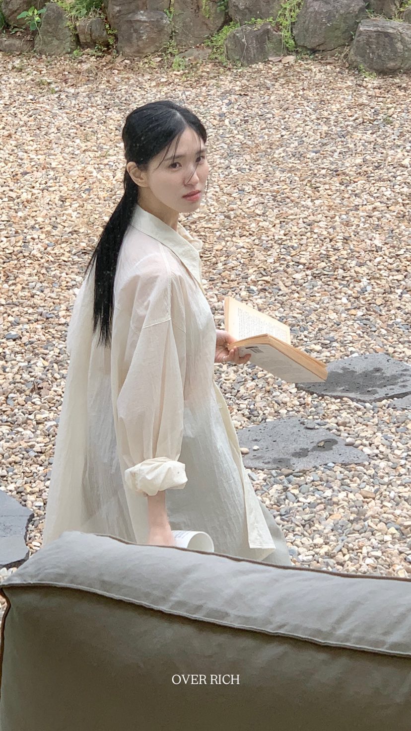 OVER RICH韓國直郵㊣東大門實拍女裝新品熱賣休閑襯衫蕾絲衫OVER RICH襯衫/蕾絲衫