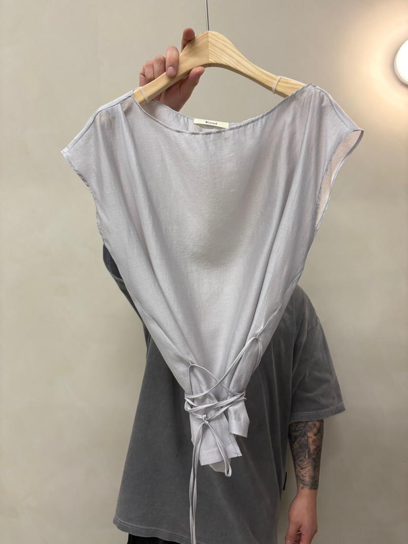 KONI直郵韓國代購㊣女裝新品熱賣25春夏休閑襯衫蕾絲衫含腰繩KONI襯衫/蕾絲衫圖色2